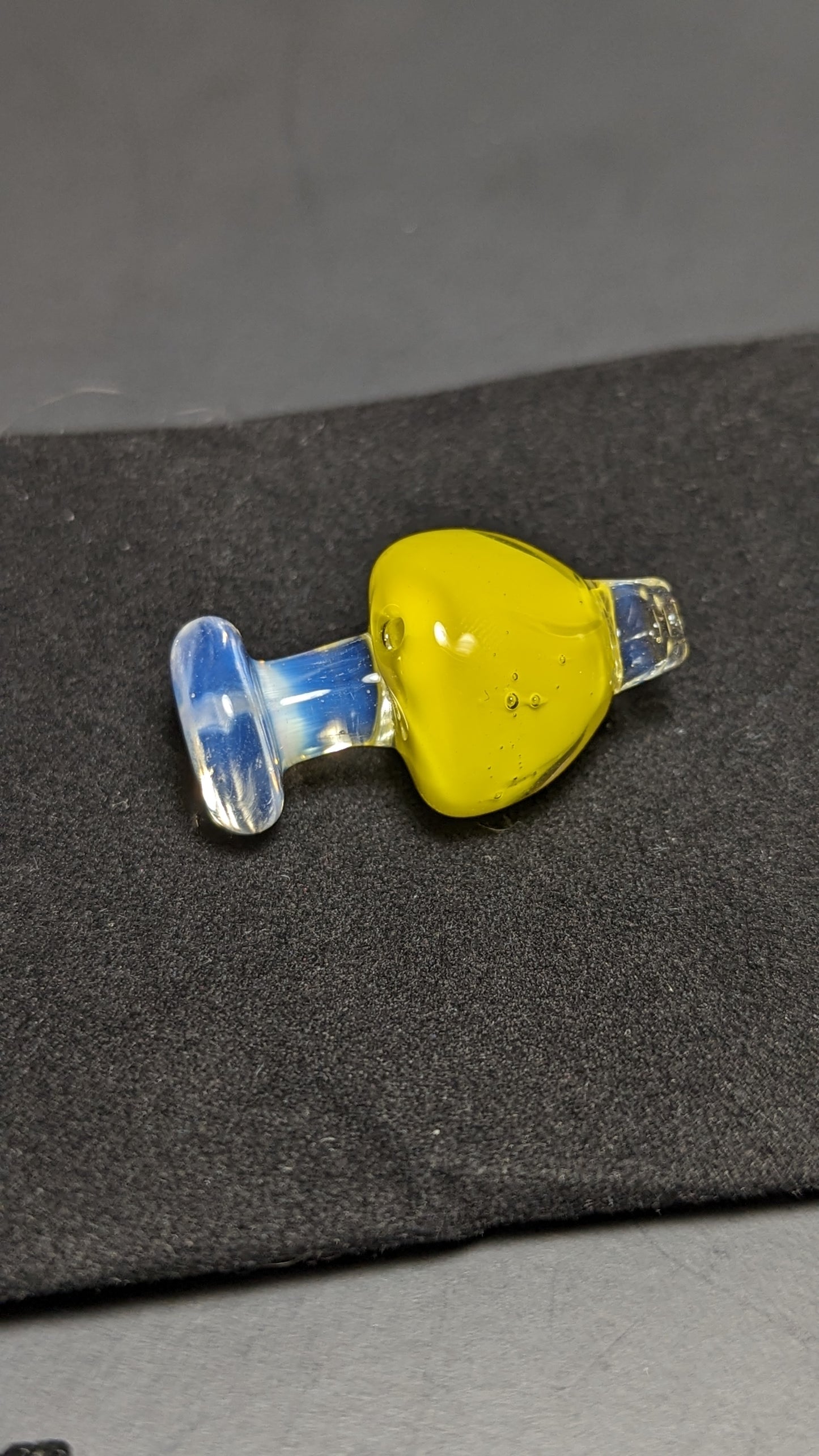 Moonstone/Yellow Crayon bubble cap (Carta/Puffco)